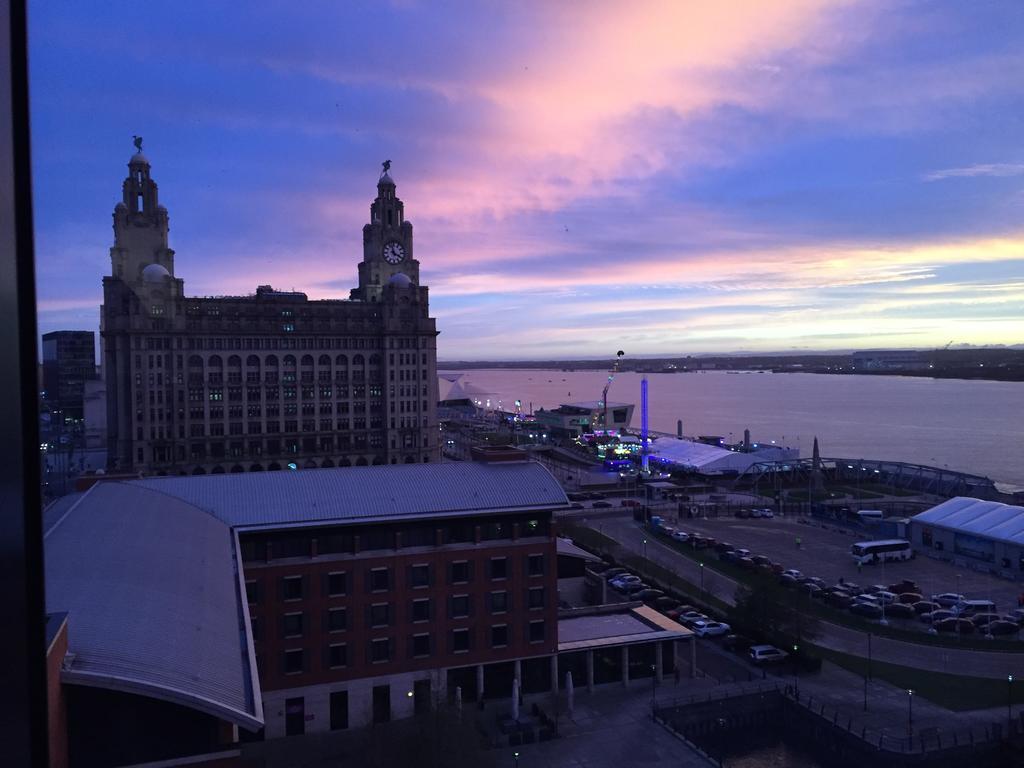 Excelsior Apartments - Liverpool Central - Free Parking - Aircon Bagian luar foto