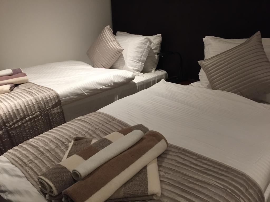 Excelsior Apartments - Liverpool Central - Free Parking - Aircon Bagian luar foto