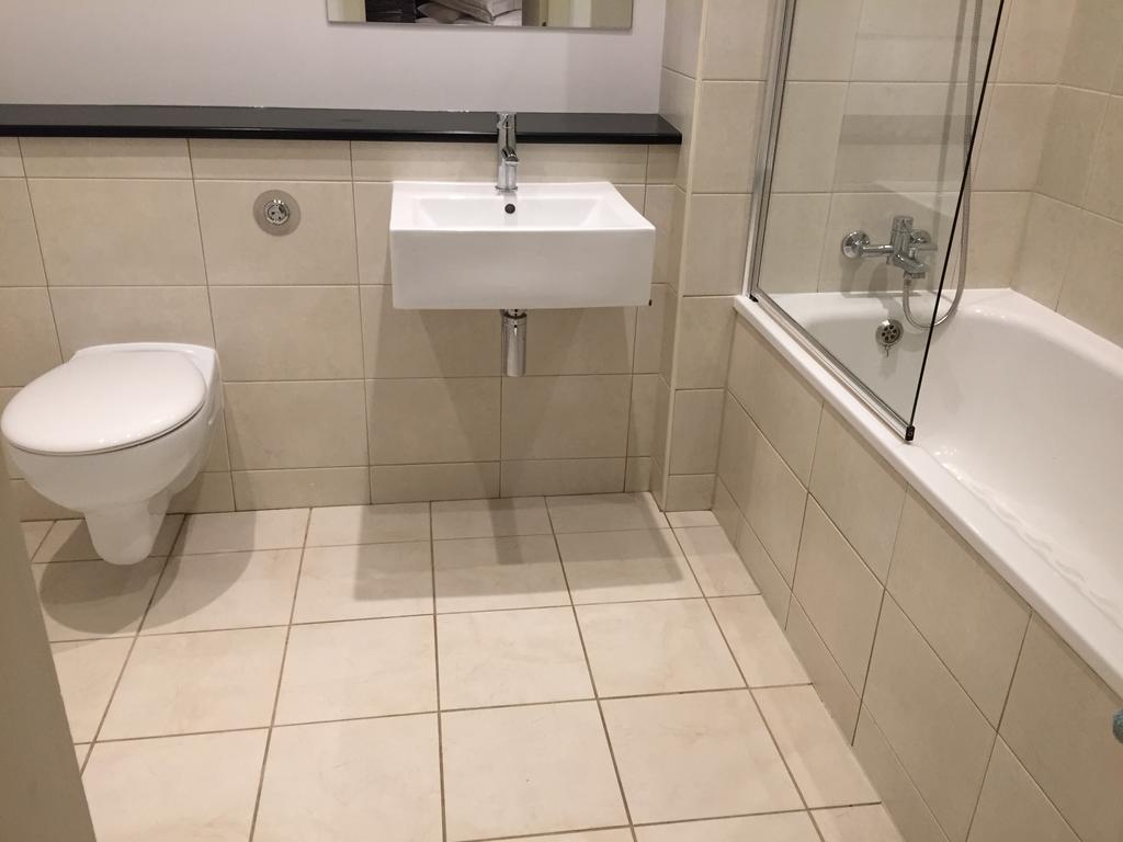 Excelsior Apartments - Liverpool Central - Free Parking - Aircon Bagian luar foto